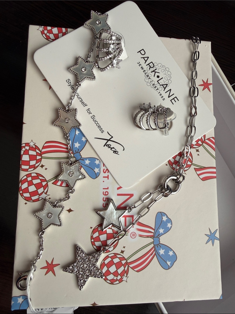 Park Lane Red, White & Blue June 2026 Sparkle Box